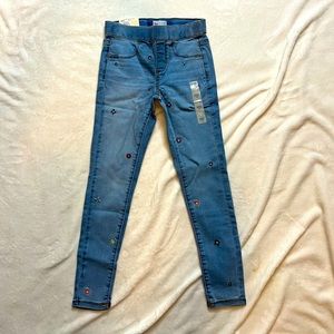 Juniors Mid Rise Ultimate Jegging with flowers